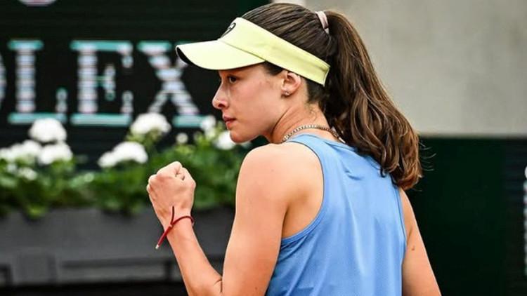 Zeynep Sönmez WTA'da Büyük Yükseliş ve Başarılarla Dolu Kariyeri