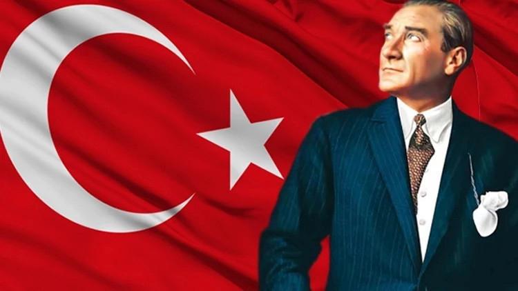 10 Kasım Anma Günü: Resmi Tatil Olmayan, Ama Anlamı Büyük 3 10 Kasım Anma Günü: Resmi Tatil Olmayan, Ama Anlamı Büyük