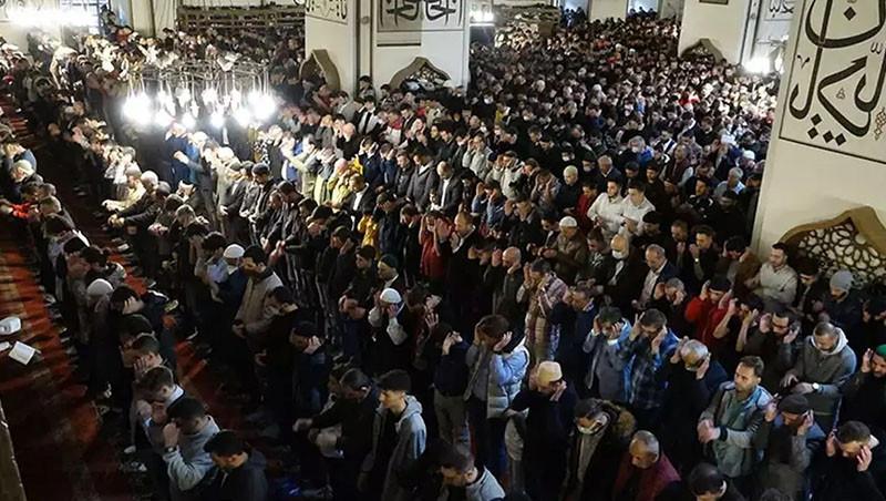 Cuma Namazını Terk Etmenin Sonuçları