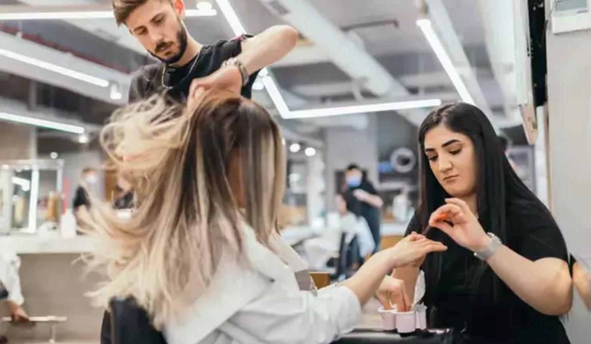 29 Ekim Bayramında Kuaför ve Berber Çalışma Durumu Hakkında Güncel Bilgiler 3 29 Ekimde Kuaför ve Berberler Açık Mı?