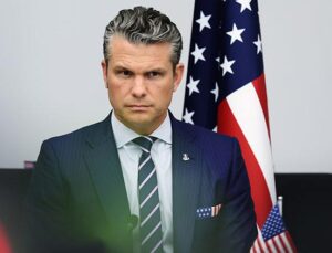 ABD Savunma Bakanı Pete Hegseth’in Uçak Güvenlik Sorunu Yaşamasıyla İlgili Gelişmeler