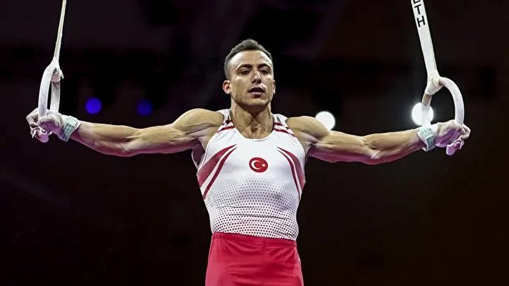 Adem Asil’den Dünya Şampiyonasında Tarihi Gümüş Madalya Zaferi