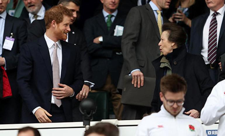 Aile İlişkilerinde Derin Kuzey Rüzgarları: Harry'nin Karmaşık Hikayesi 3 Aile İlişkilerinde Derin Kuzey Rüzgarları: Harry'nin Karmaşık Hikayesi