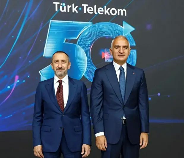 AKM’de 5G Teknolojisinin Sanata ve Sosyal Hayata Entegre Edilmesi Deneyimlerle Anlatıldı