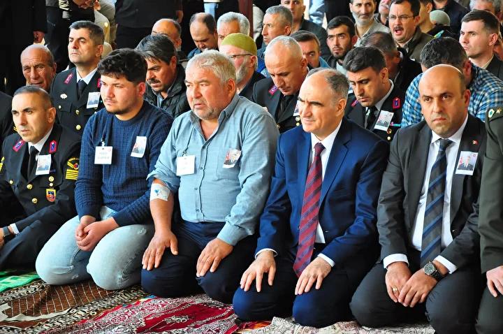 Akyazı'daki Trafik Kazasında İki Jandarma Astsubayımız Şehit Oldu