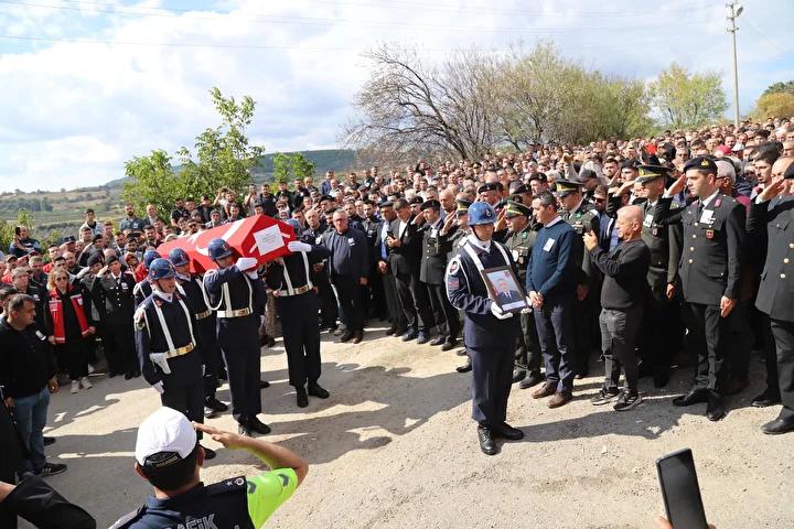 Akyazı'daki Trafik Kazasında İki Jandarma Astsubayımız Şehit Oldu