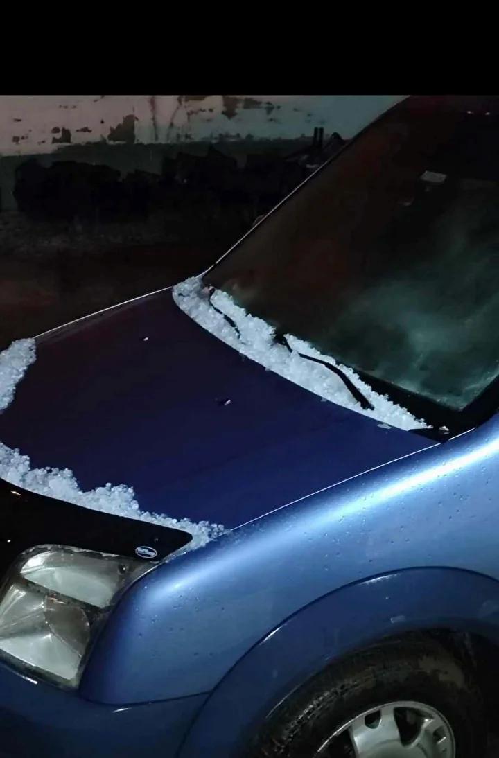Alaşehir’de Aniden Yağan Dolu ve Sağanak Yağışları Şoke Etti