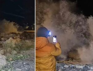 Amasra’da Denizlerde Şiddetli Fırtına ve Dev Dalga Geliyor