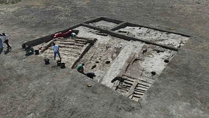 Amik Ovası’nda 7 Bin Yıllık İnsan Ayak Izleri Keşfi
