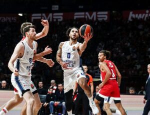 Anadolu Efes, EuroLeague’de Kritik Bir Galibiyet Aldı