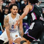 Anadolu Efes Zaferiyle Dondu Fransa8217da 90-808217lik Galibiyet