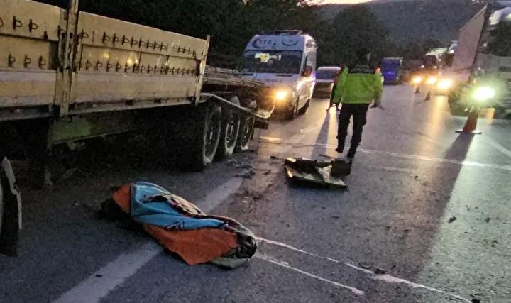 Anadolu Otoyolu'nda Feci Kaza Sonuçları ve Güvenlik Önlemleri 3 Anadolu Otoyolu'nda Feci Kaza Sonuçları ve Güvenlik Önlemleri