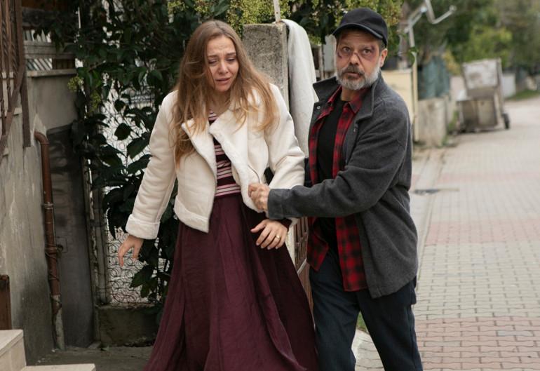 Arka Sokaklar'da Gerilim Tırmanıyor: Ali'nin Pınar’a Zarar Verip Vermeyeceği Merak Ediliyor