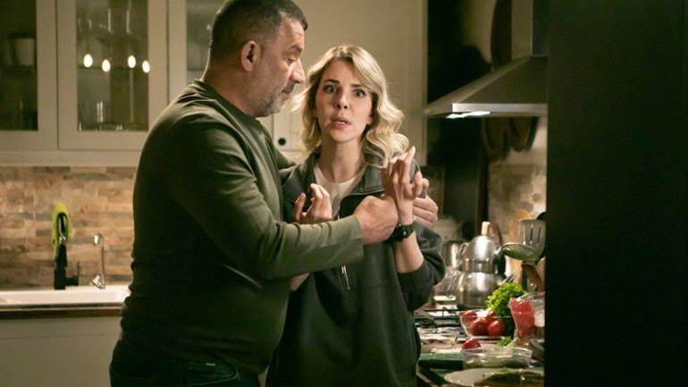 Arka Sokaklar'da Romantik Anlar ve Aile Sıcaklığı