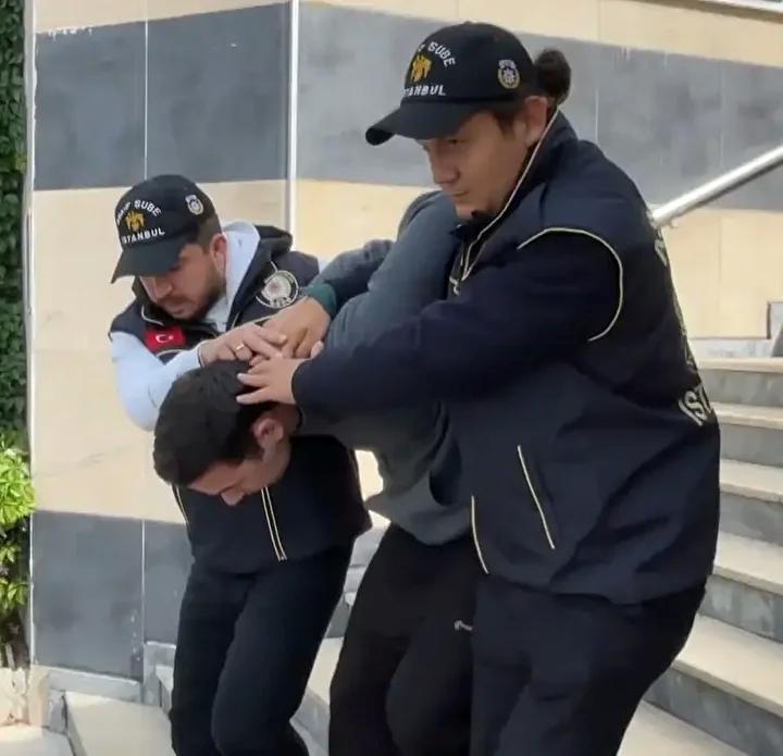 Avcılar'da Cinayet: Kardeşin Silahlı Saldırısında Kayıp Gittiği Ortaya Çıktı