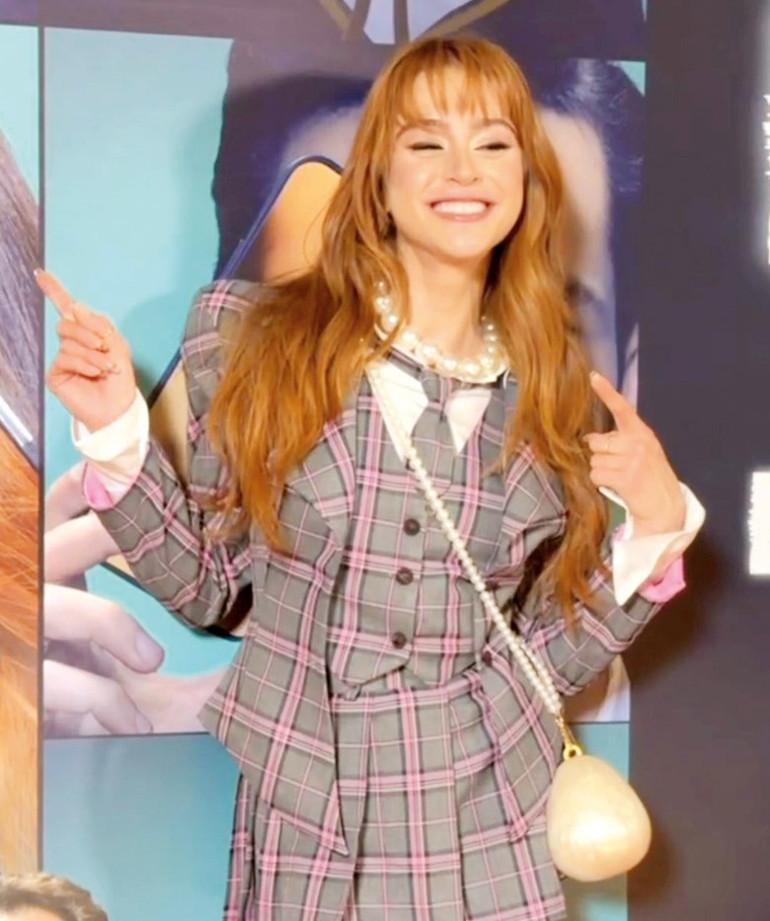 Bağlantı Hatası Filminin Galasında Samimi Anlar ve Sürpriz Röportajlar 6 Kuşaklar Arası Anlayış ve Gençlerin Perspektifi