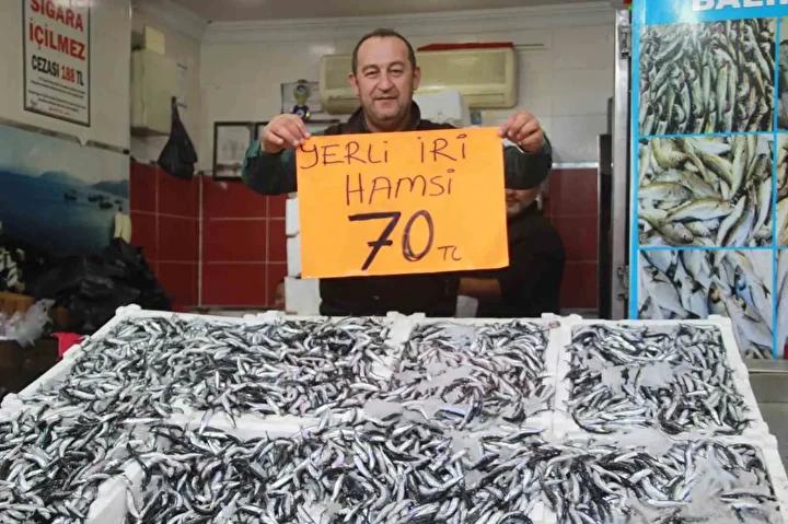 Balık Sezonunda Hamsi Boluğu Vatandaşın Yüzünü Güldürüyor