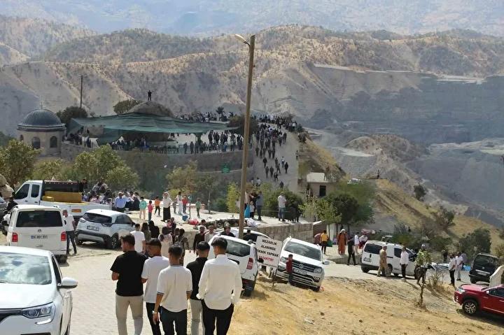 Balveren Mezarlık Geleneğinde 325 Yıllık Devamlılık ve Birlik Vurgusu