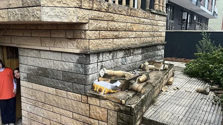 Barış Mahallesi'nde Olay Anı: Çocuk Beton Korkuluğa Çarparak Düştü