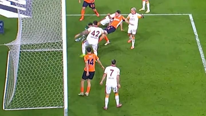 VAR Çizgileri ve Tartışmalı Anlar