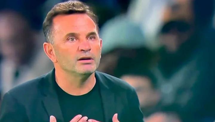 Başakşehir-Galatasaray Mücadelesinde Hakem Gerginliği ve Okan Buruk'un Tepkisi