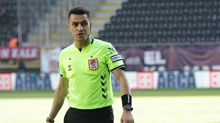 Başkanlık Kararıyla Belirlendi: Beşiktaş - Fenerbahçe Derbisi Hakemi Ali Yılmaz 2 Başkanlık Kararıyla Belirlendi: Beşiktaş - Fenerbahçe Derbisi Hakemi Ali Yılmaz