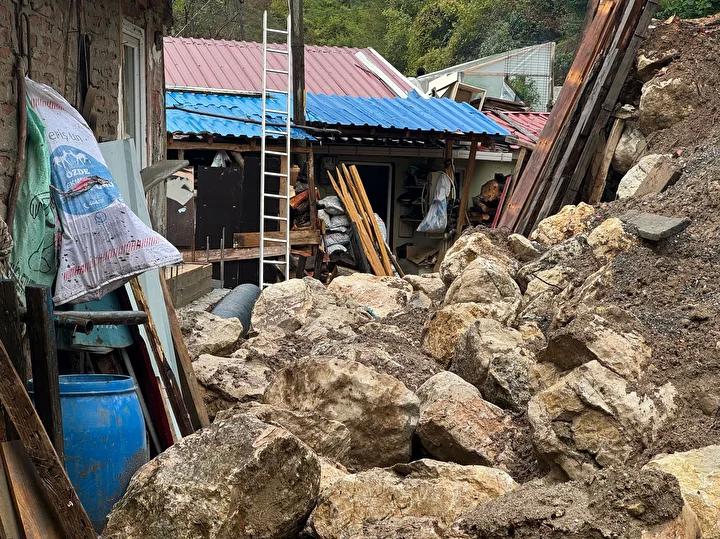 Başköy’de Yoğun Yağış Sonrası Yaşanan Heyelan ve Alınan Önlemler
