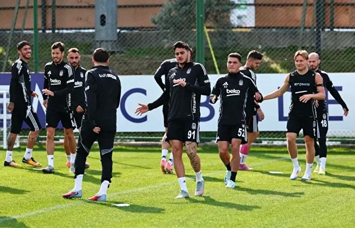 Beşiktaş ve Gençlerbirliği Karşılaşması Detayları ve Kadro Bilgileri
