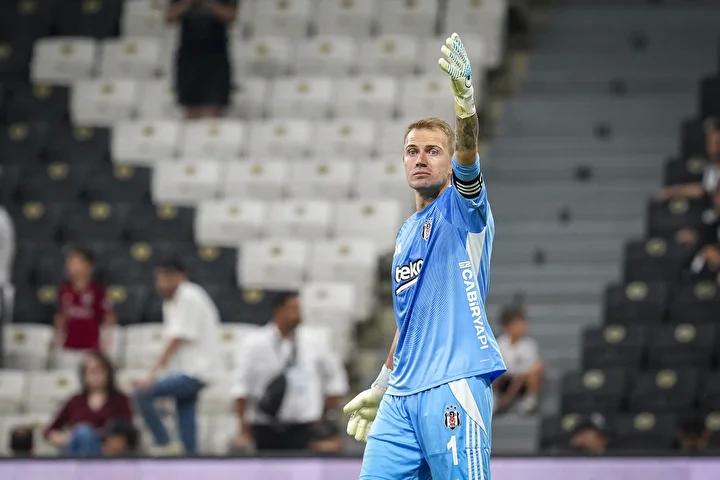 Mert Günok’un Kulüple Sözleşmesi ve Performansı