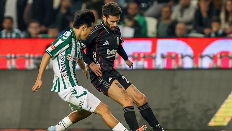 Beşiktaş'ta Rafa Silva Sakatlık Haberi Üzüntü Yarattı 1 Beşiktaş'ta Rafa Silva Sakatlık Haberi Üzüntü Yarattı