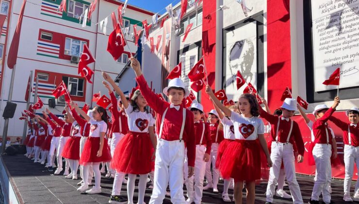 Beylikdüzü’nden Coşkulu Cumhuriyet Bayramı Kutlamaları