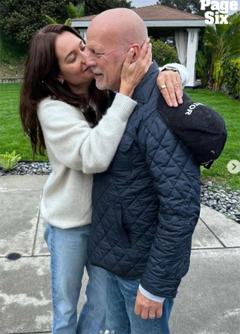 Bruce Willis’in Ailesindeki Sevgi ve Dayanışma Dolu Hikayesi