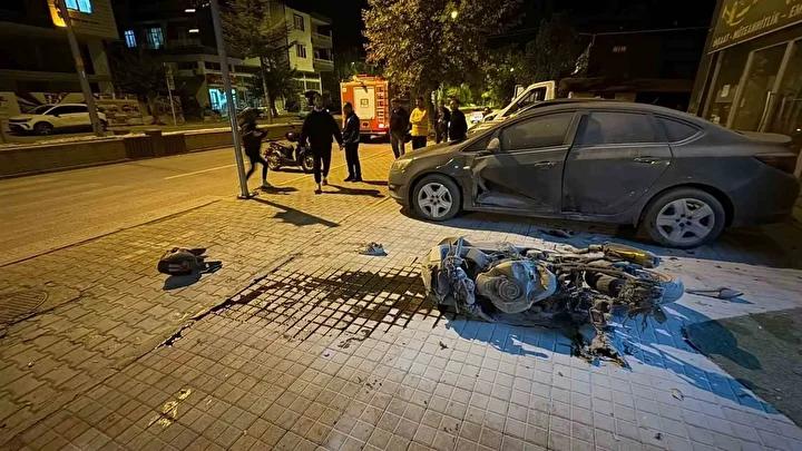 Bucak'ta Motorlu Yayaya Çarpan Otomobil İtfaiye ve Sağlık Ekiplerini Hareketlendirdi