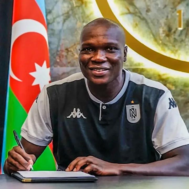 Cenk Tosun'un Azerbaycan'a Transfer Gündemindeki Son Durumu 4 Cenk Tosun'un Azerbaycan'a Transfer Gündemindeki Son Durumu