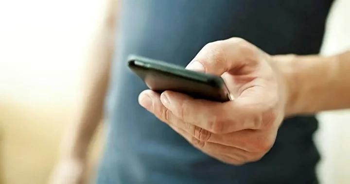 Cep Telefonlarında ÖTV Düzenlemesiyle Fiyatlarda İndirim Kapısı Açıldı 7 Cep Telefonlarında ÖTV Düzenlemesiyle Fiyatlarda İndirim Kapısı Açıldı