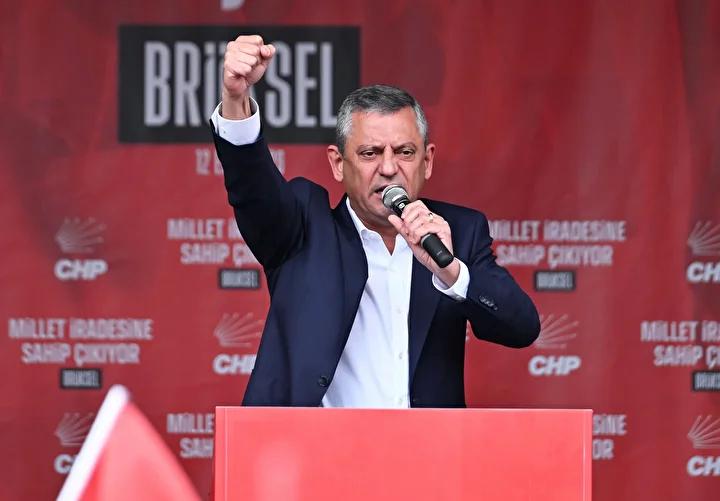 CHP Liderinin Yurt Dışı Mitingleri: Brüksel ve Sonrası Planlar