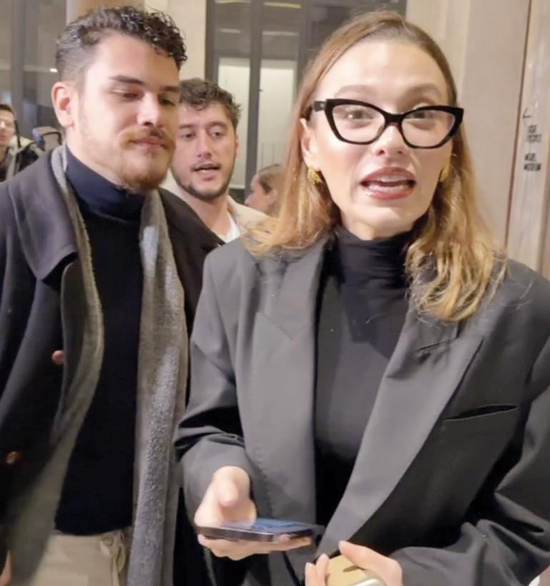 Çiftler 1 Yıl Süren Ayrılık Sonrası Yeniden Birlikte 2 Çiftler 1 Yıl Süren Ayrılık Sonrası Yeniden Birlikte