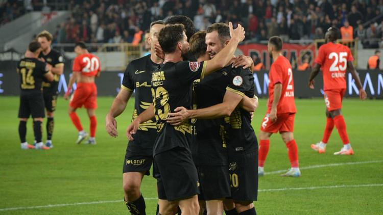 Çorum FK ve Manisa FK Maçı Özeti - 1. Lig 9. Hafta Sonuçları