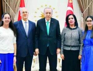 Cumhurbaşkanı Erdoğan, Çok Uluslu Büyükelçilerle Görüştü ve Güven Mektuplarını Aldı
