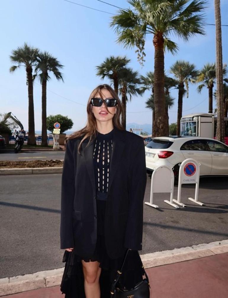 Demet Özdemir'in Cannes Buluşması ve Moda Şıklığıyla Büyülediği Anlar