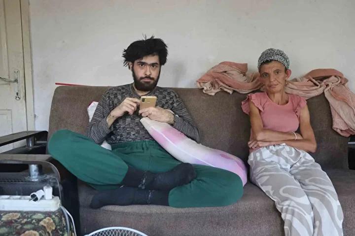 Deprem Sonrası Hayata Tutunmaya Çalışan Bir Annenin ve Oğlunun Hikayesi