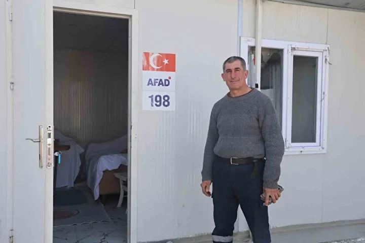 Depremin Ardından Hatay’da Bir Adamın Sessiz Direnişi ve Hayat Mücadelesi 8 Depremin Ardından Hatay’da Bir Adamın Sessiz Direnişi ve Hayat Mücadelesi