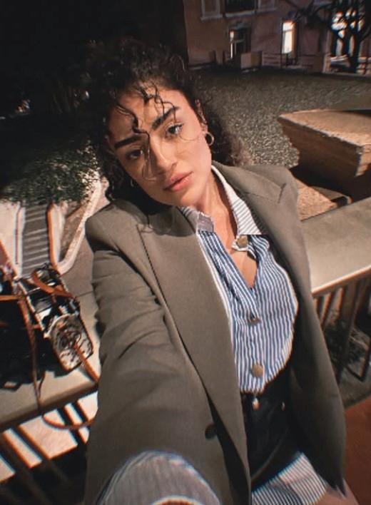 Dilan Çıtak Survivor 2026 Kadrosuna Katıldı: Kimdir, Hakkında Bilgiler ve Müzik Kariyeri 3 Dilan Çıtak Survivor 2026 Kadrosuna Katıldı: Kimdir, Hakkında Bilgiler ve Müzik Kariyeri