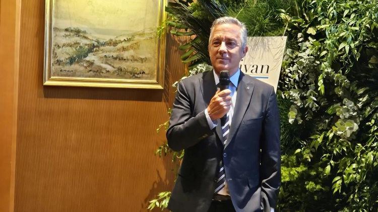Divan Otelleri Genel Müdürü Murat Tomruk Gözaltında: Neden ve Kimliği Hakkında Detaylar