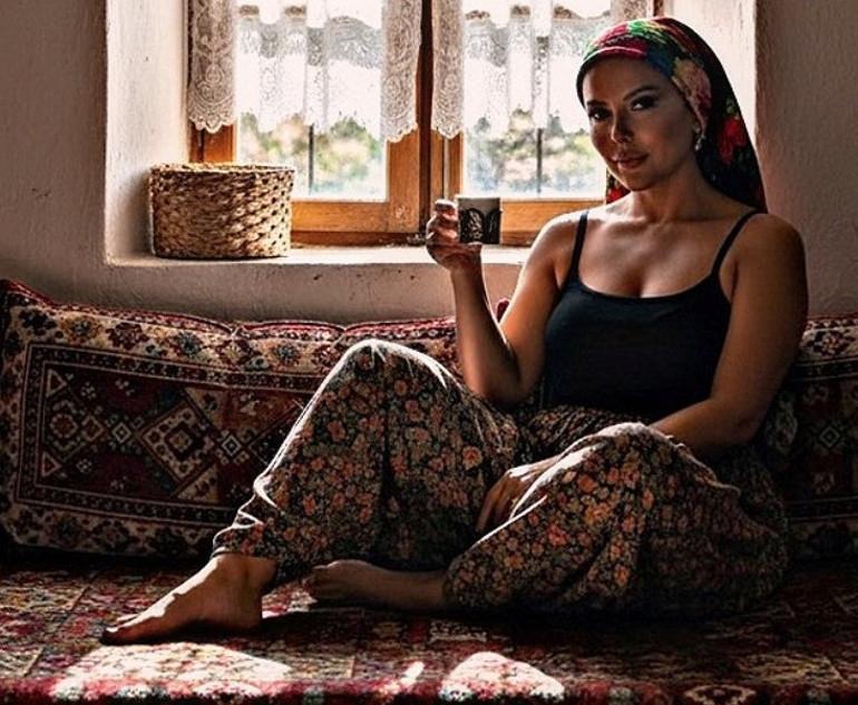 Doğal Ortamda Kışlık Domates Hazırlığı ve Köy Hayali