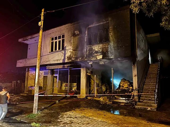 Düğüncübaşı Köyünde Ekmek Fırınında Yangın Kontrol Altına Alındı