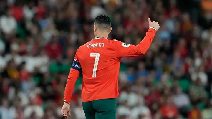 Portekiz ve İrlanda Cumhuriyeti arasında gerçekleşen UEFA Avrupa Elemeleri karşılaşması, Estadio Jose Alvalade'de büyük heyecana sahne oldu. Maç, 0-0'lık skorla sona erdi ve her iki takımın mücadelelerine damgasını vurdu.