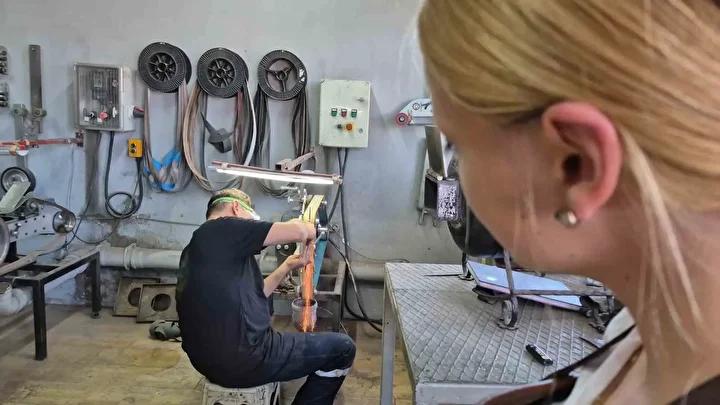Düzce’de Geleneksel Bıçak Sanatını Yaşatan Usta Servet Altınışık 6 Düzce’de Geleneksel Bıçak Sanatını Yaşatan Usta Servet Altınışık