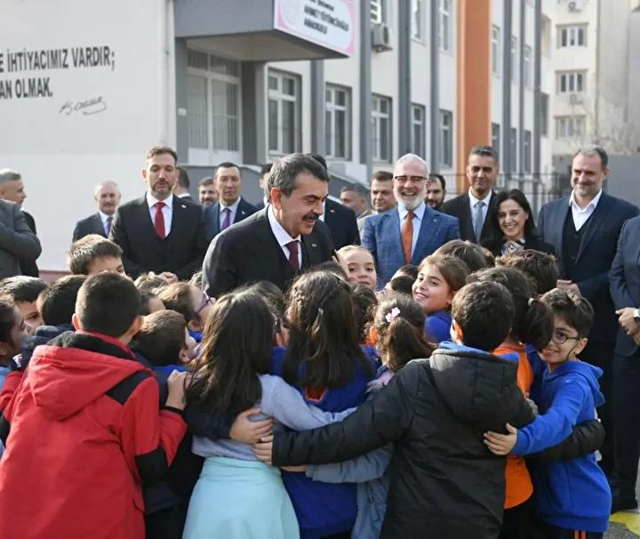 Eğitimde Yenilikçi Reform Planları ve Öğrenim Süreleri Dönüşümü