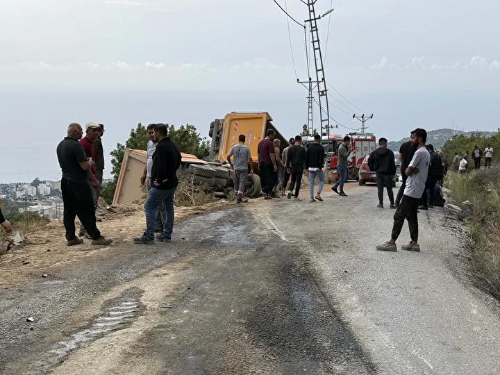 Elikesik Mahallesinde Zincirleme Trafik Kazası Korkuttu
